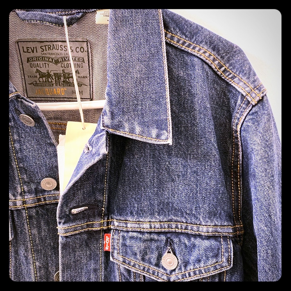 Levi’s Trucker Jacket with Jacquard by Google